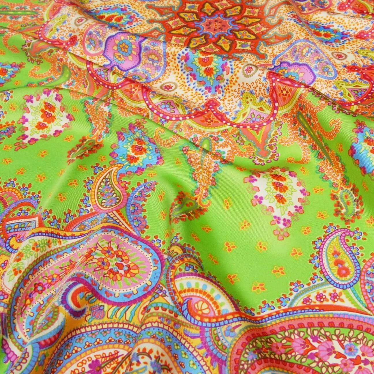 Silk scarf "Mandala" - Empire of O'Z