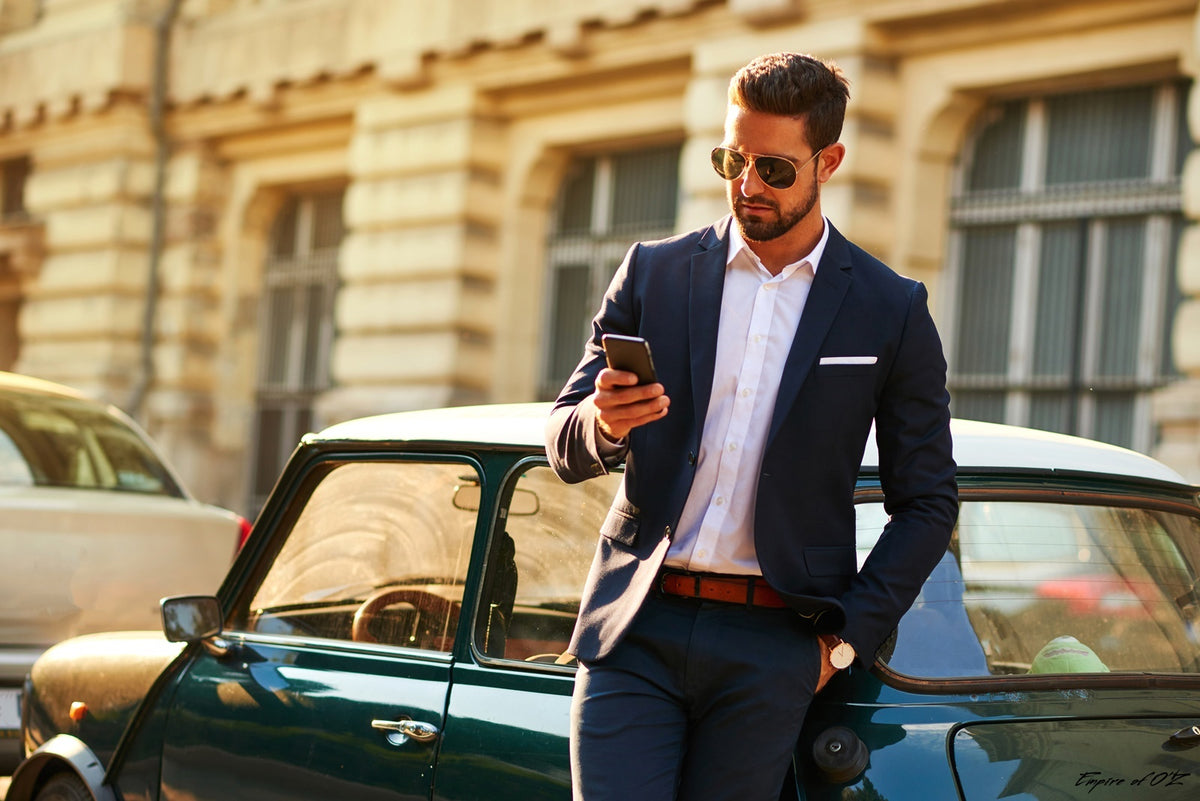 Men’s accessories: pocket square