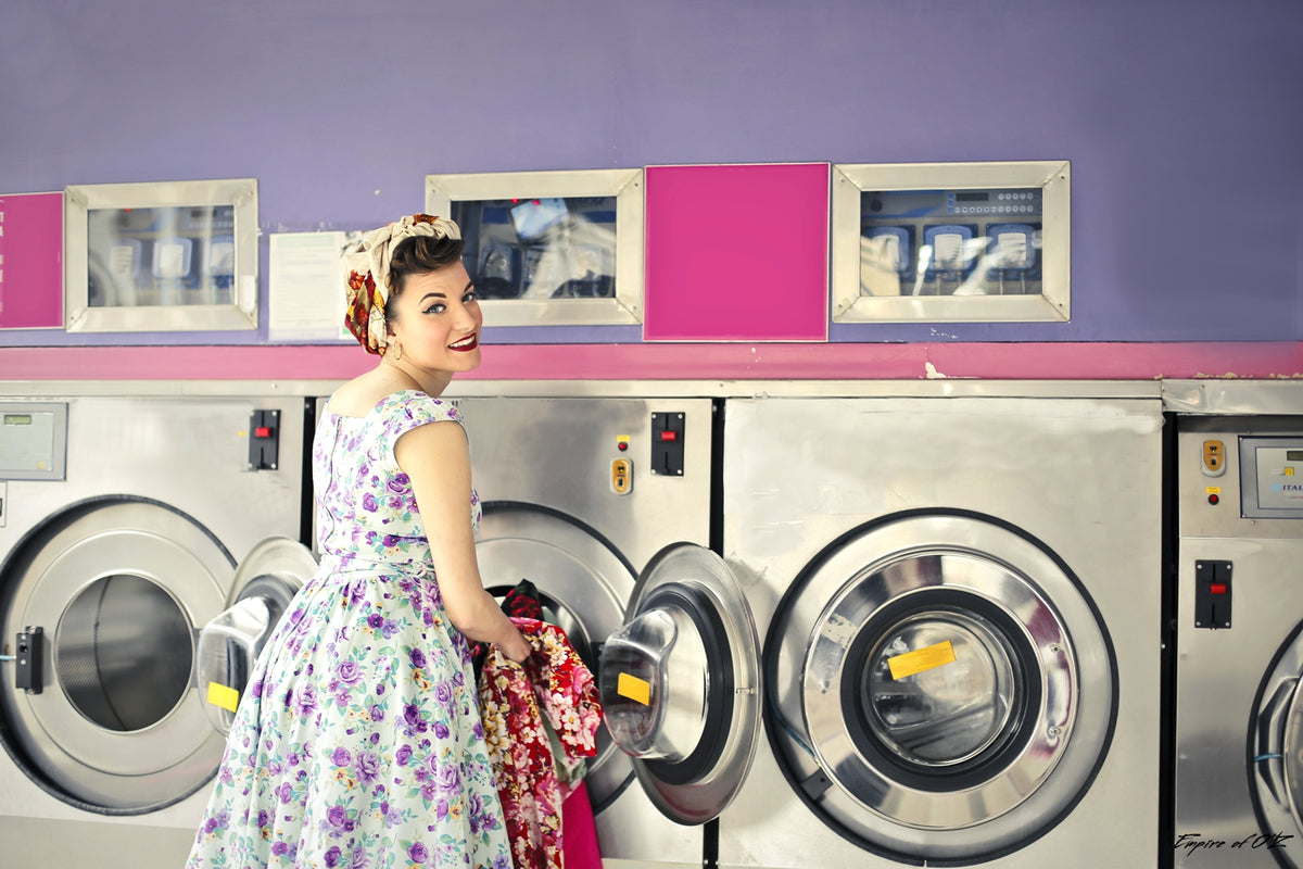 The secret of clean silk scarves