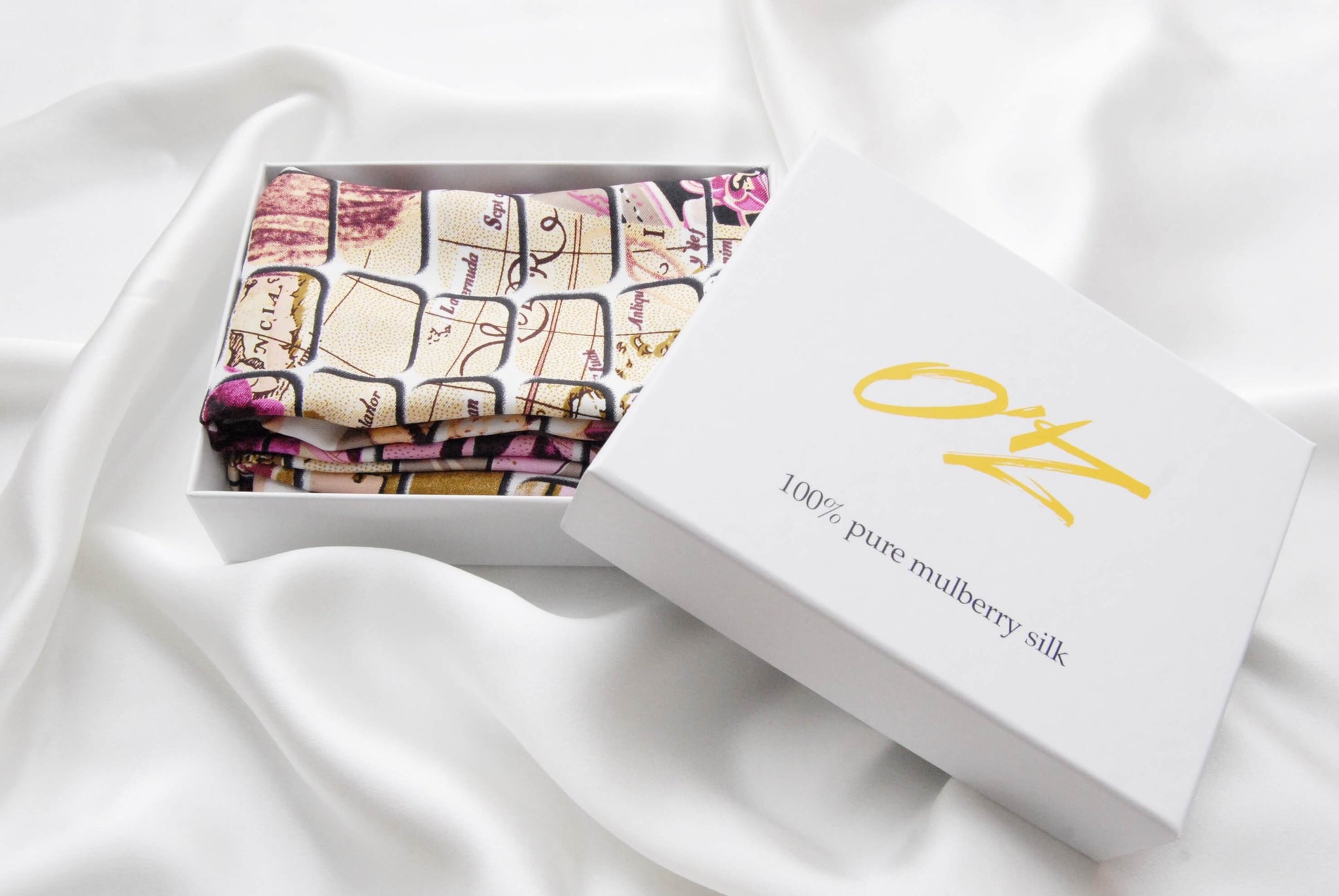 Silk scarf "Mahjong" - Empire of O'Z